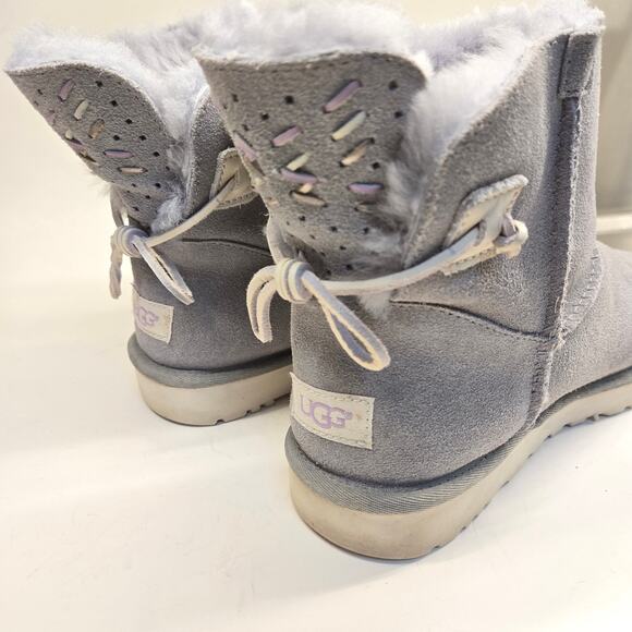 UGG Adoria Tehuano Neutral Light Gray Cozy Comfy Ankle Boot 1016665, Size 10 - Picture 1 of 9